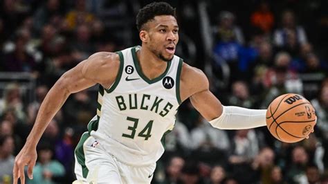 Celtics vs. Bucks prediction, odds, line, spread, time: 2024 NBA pi.